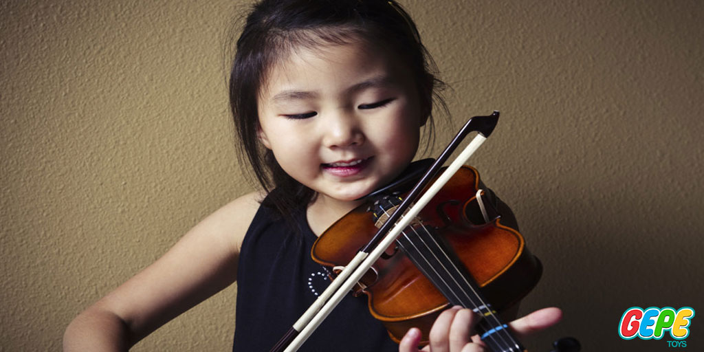 ابزار موسیقی دخترانه