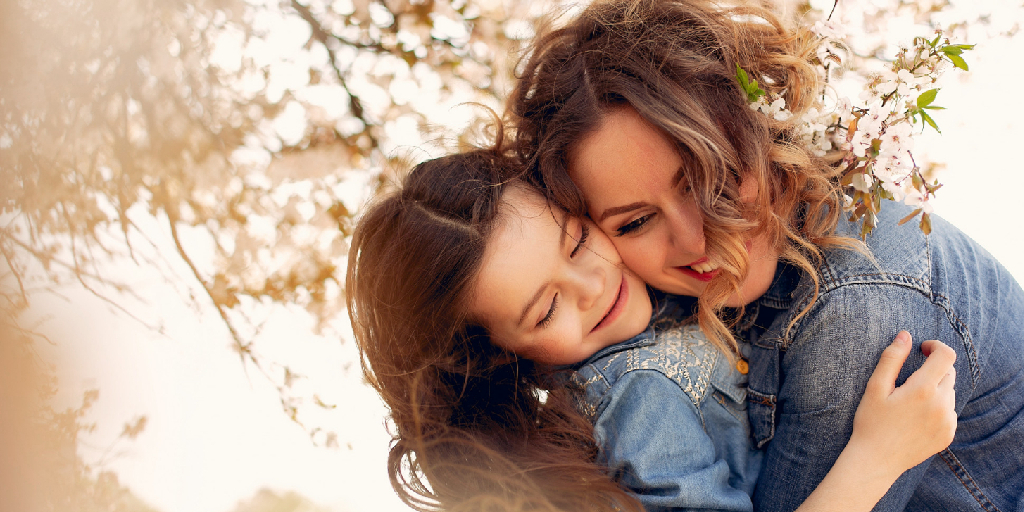 خواص و فواید شیر مادر برای کودکان