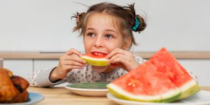 رژیم غذایی مناسب برای کودکان